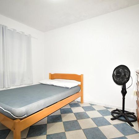 Residencial Melfi 2 Apartamento Com Piscina Бомбиньяс Экстерьер фото