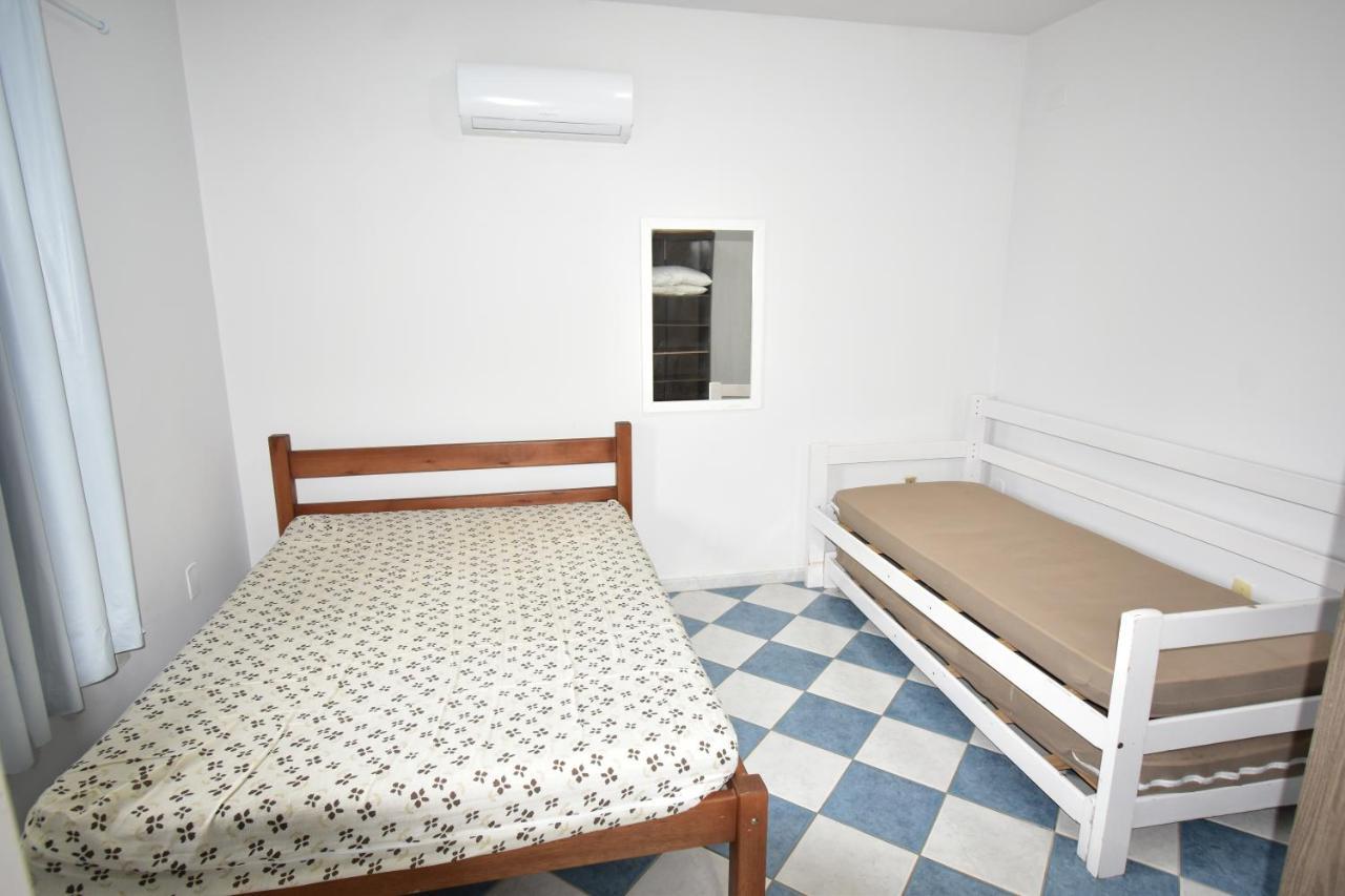Residencial Melfi 2 Apartamento Com Piscina Бомбиньяс Экстерьер фото
